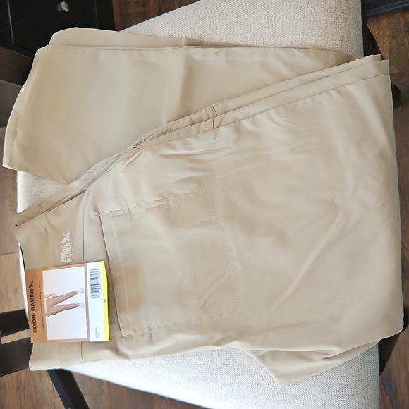 Eddie Bauer Women's Tan Horizon Straight Ankle Pants - Picture 4 of 6